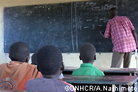 UNHCRの支援を受ける小学校