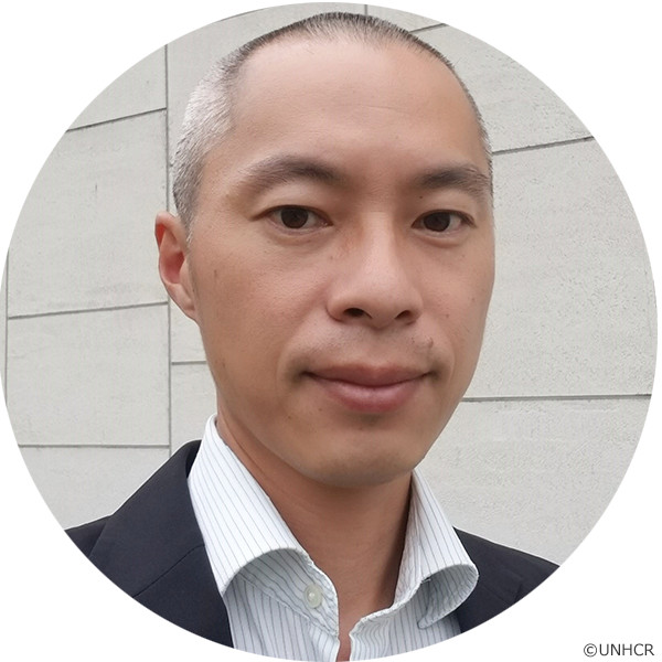佐藤職員